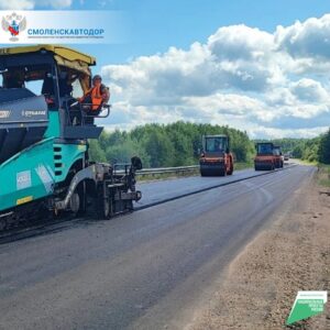 На объекте Смоленск — Вязьма ведутся работы по устройству верхнего слоя